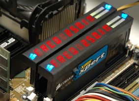 RAM mit LED-Ticker
